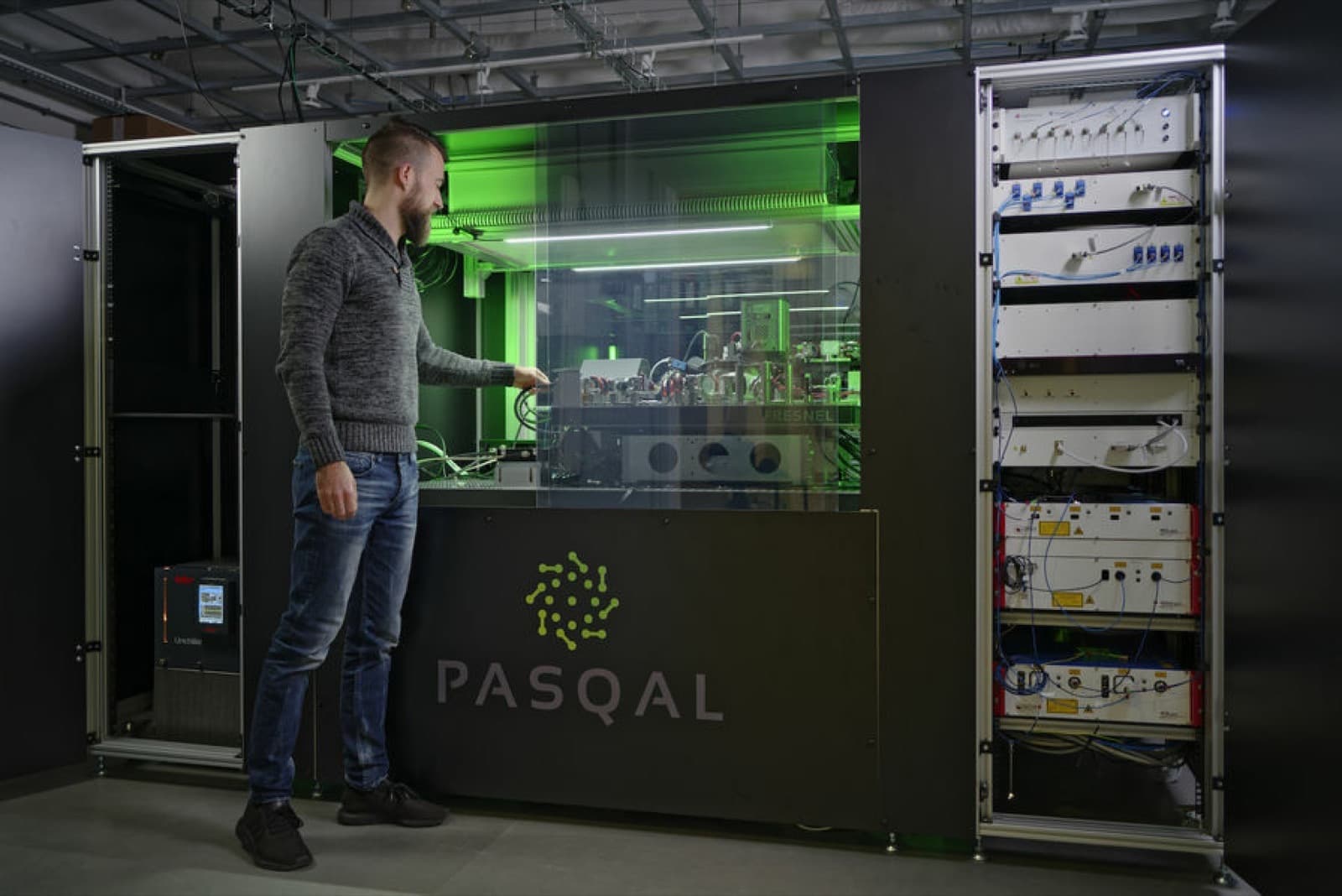 Pulser, Pasqal’s quantum SDK for programming on neutral atom QC is available on qBraid Lab